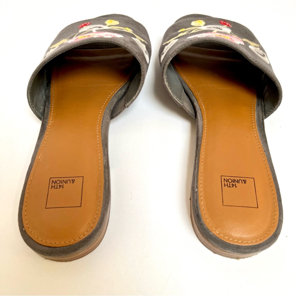 Suede & Embroidered Slides Size 7.5 •Nordstroms 14th & Union - Picture 5 of 9